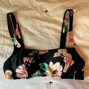 Swim top NWOT